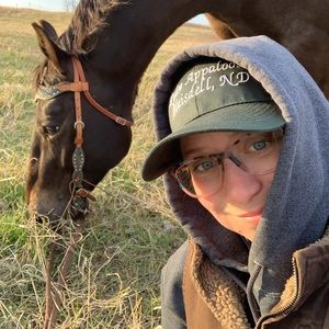 Meet your Posher, Celeste